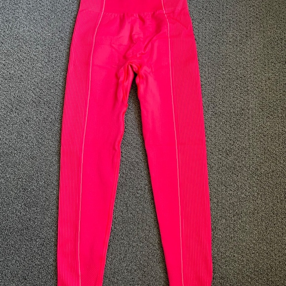 Gymshark Leggings Seamless Pink Size Small - Picture 2 of 4